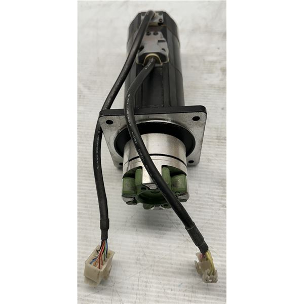 GE Fanuc #IC800SLM040N1XE25A AC Servo Motor