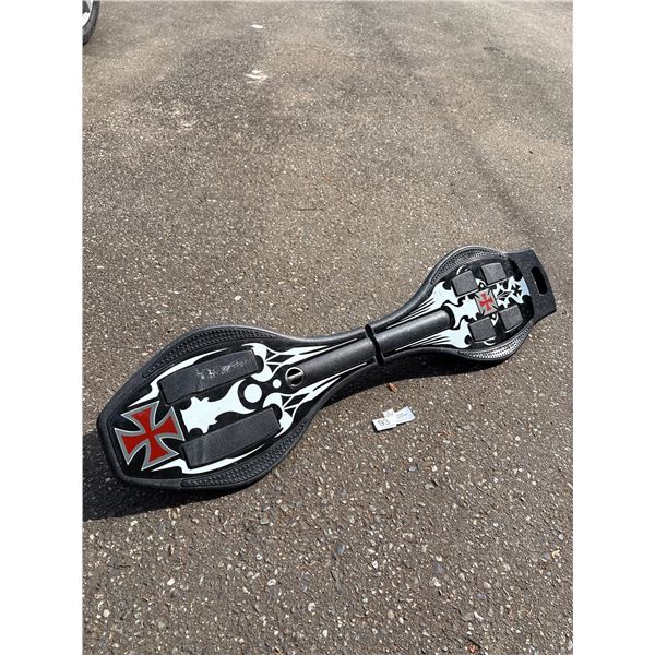 In Very Good Condition Skateboard