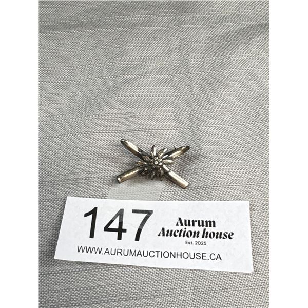 Quality Vintage Crossed Skis Brooch
