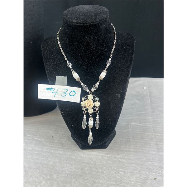 Lovely Vintage Choker Necklace, Self Adjusting Length