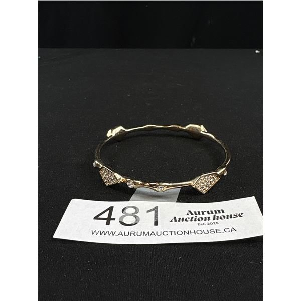 Lovely Gold Plated w/ Rhinestones Bangle