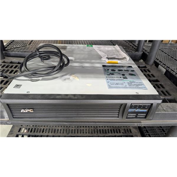 APC SMARTUPS 1500 #SMT1500RM2UC BATTERIE EN RACK *BATTERIE À REMPLACER*