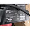 Image 2 : HISENSE 32" TV SUR DESK-CLAMP STAND #32A4NV *SANS TELECOMMANDE*
