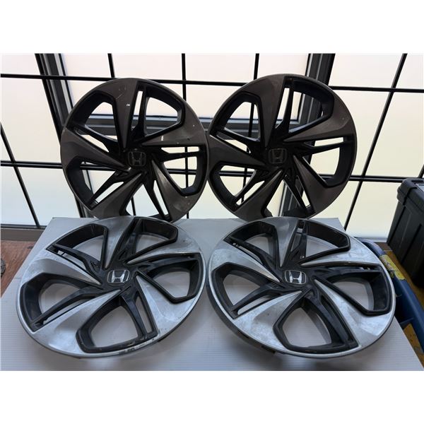 LOT DE 4 HONDA ENJOLIVEURS 17"