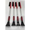 Image 1 : LOT DE 4 BROSSES À NEIGE