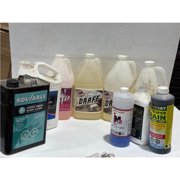 LOT DE PRODUITS (HALF FULL) ASSORTIS