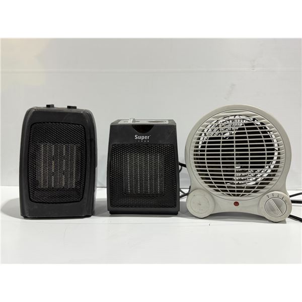 LOT DE 3 CHAUFFERETTES ASSORTIS