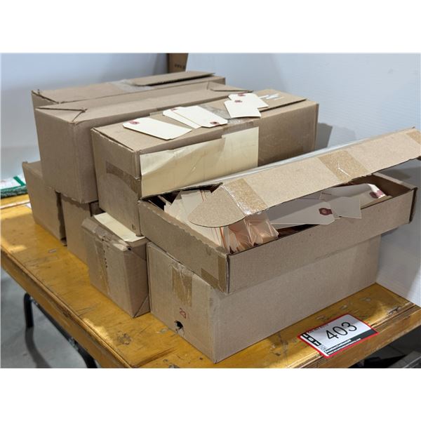LOT DE 8 BOITES DE ETIQUETTES EN CARTON (ASSORTIS SIZES)