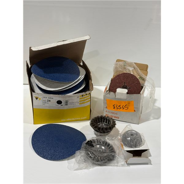 LOT DE PRODUITS ASSORTIS