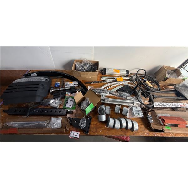 LOT DE PARTS POUR AUTO ETC ASSORTIS