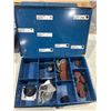 Image 4 : METAL SUPPORT RACK AVEC 15 PORTABLE DRAWERS 20"X12"X67" AVEC CONTENT