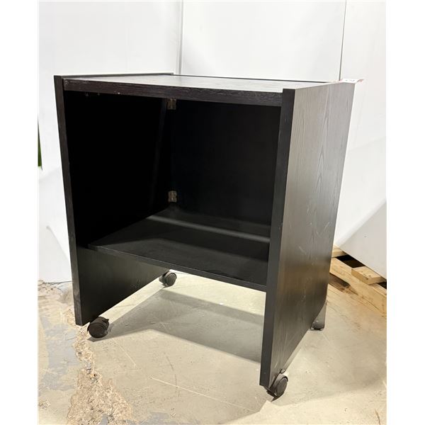 TABLE MOBILE EN MELAMINE 24"X20"X29"