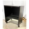 Image 1 : TABLE MOBILE EN MELAMINE 24"X20"X29"
