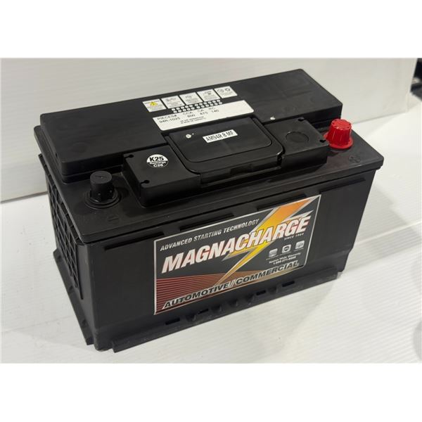 BATTERIE AUTOMOBILE MAGNACHARGE #94R-1025 *NEUF*