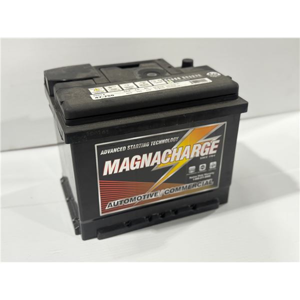 BATTERIE AUTOMOBILE MAGNACHARGE #47-750 *NEUF*