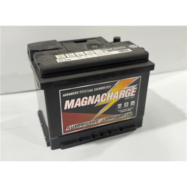 BATTERIE AUTOMOBILE MAGNACHARGE #47-750 *NEUF*