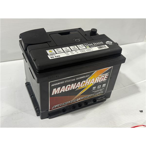 BATTERIE AUTOMOBILE MAGNACHARGE #90-625 *NEUF*