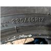 Image 4 : MICHELIN X-ICE PNEU 225/45R17 *USED*