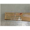 Image 3 : LITHONIA LIGHTING LED COMMUTATEURABLE WHITE WRAPAROUND 4' 120V