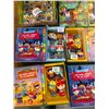 Image 4 : ASSORTIS LIVRES/MARIONNETTES À DOIGTS ET AUTOCOLLANTS