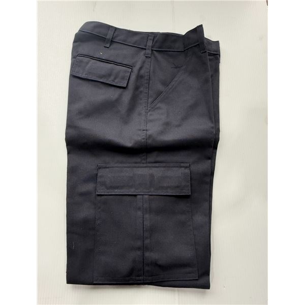 PANTALON D'UNIFORME SIZE:30 (MARINE)