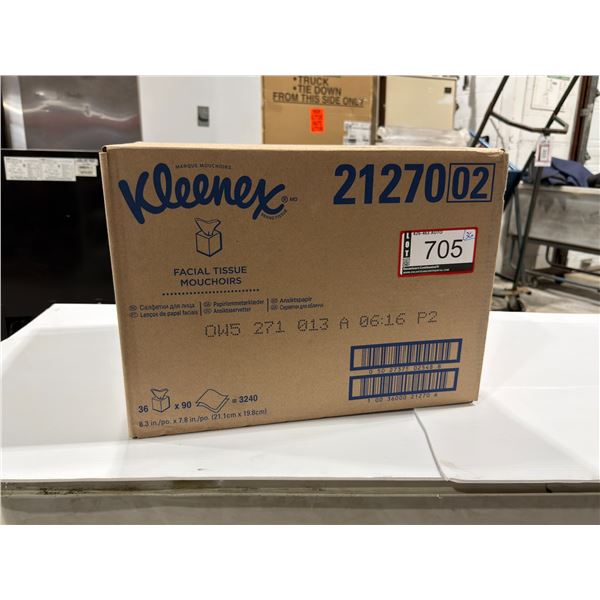LOT DE 36 KLEENEX BOITES (90PC)