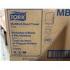 Image 4 : BOITE DE 4000 TORK ESSUIE-MAINS MULTI-PLIS (16X250)