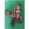 Image 2 : Vintage 10 Ga Shotgun Shell Roll Round Crimper
