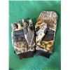 Image 2 : Hunting & Shooting Accessories Lot