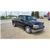 Image 2 : 2000 GMC Sierra 1500 Regular Cab Pickup, V6, Command Start, Runs and Drives
