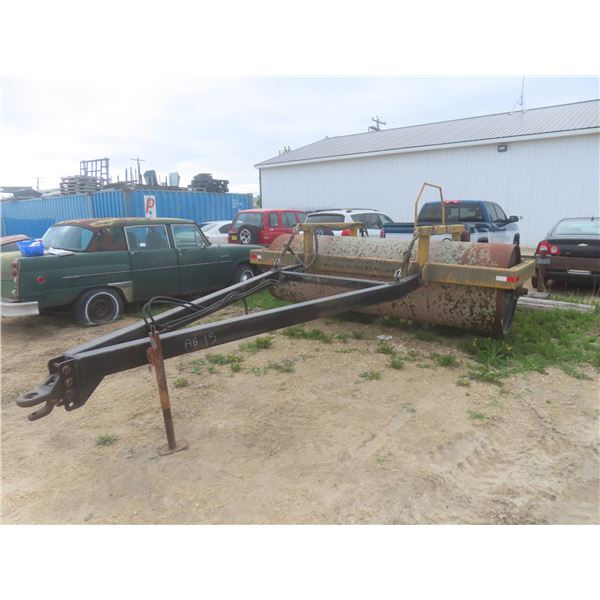 Mandako LR 4250 Roller/Packer, 11' Drum, 41" Diameter, Liquid-Fillable, S/N 0101502