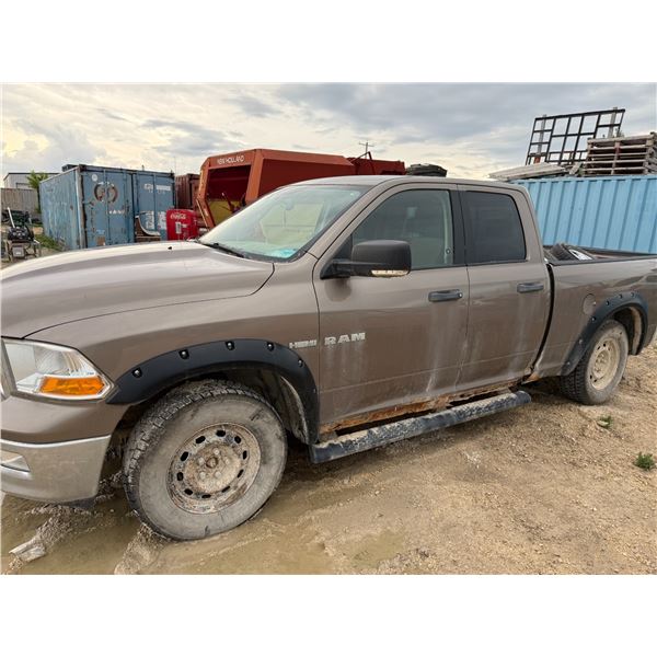 2009 Dodge Ram 1500 SLT Quad Cab 4x4 – 5.7L HEMI, 201,988 km