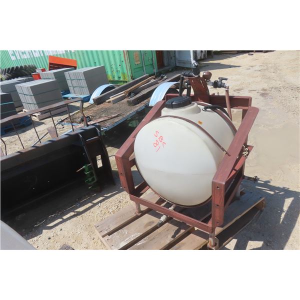 Poly Tank, 250 Gal, 3-Point Hitch, on Metal Frame With PTO Pump