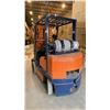 Image 2 : TOYOTA MODEL 5FGC25 FORKLIFT (PROPANE) -5000 LBS. LIFT CAPACITY, 4 STAGE MAST, STANDARD FORKS,