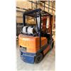 Image 3 : TOYOTA MODEL 5FGC25 FORKLIFT (PROPANE) -5000 LBS. LIFT CAPACITY, 4 STAGE MAST, STANDARD FORKS,