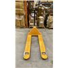 Image 2 : LIFTRITE 5500 LB CAPACITY YELLOW PALLET JACK