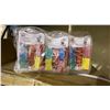 Image 5 : LARGE GROUP OF METAL CLAMPS. RUBBER BANDS, PLASTIC CABLE CLAMPS. METAL CLIPS & MEDIUM TEA LEAF