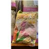 Image 2 : PALLET OF DISPOSABLE PLASTIC TABLE CLOTHS & WRAP CUTTERS