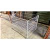 Image 2 : 9 WHITE MOBILE METAL ADJUSTABLE RETAIL PRODUCT DISPLAY BINS