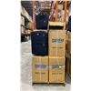 Image 1 : 1 PALLET OF APPROX 16 BLACK 3PC LUGGAGE SETS