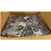 Image 3 : PALLET OF BLIND SPOT MIRRORS, SCISSORS, PAPER CLIPS & READING GLASSES