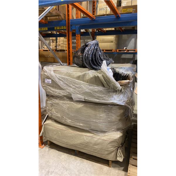 PALLET OF LUMBAR SUPPORT BACKRESTS