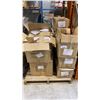 Image 1 : PALLET OF PLASTIC PLATES W/SAUCERS & PLASTIC SHEET PROTECTORS