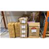 Image 1 : PALLET OF LINT ROLLERS, 3 LUGGAGE SETS, PLASTIC COLANDERS, APRONS, PINS & MORE