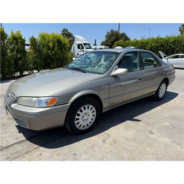 TOYT CAMRY 1998 T-DONATION
