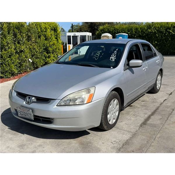HOND ACCORD 2003 T-DONATION