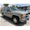 Image 2 : CHEV TAHOE 1999 T-DONATION
