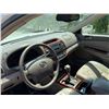 Image 5 : TOYT CAMRY 2005 SALV T/DONATION