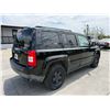 Image 3 : JEEP  PATRIOT 2017 O/S TITLE 2 DAYS