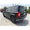 Image 4 : JEEP  PATRIOT 2017 O/S TITLE 2 DAYS